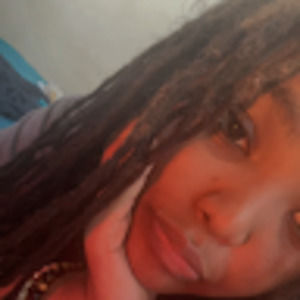 Meet your Posher, Amelia